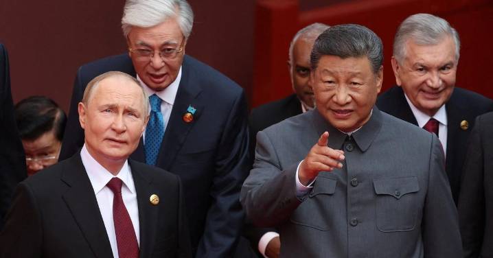 Un micro abierto capta como Xi y Putin fantasean sobre la inmortalidad