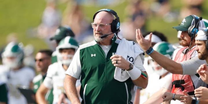 Kitna’s throws for 341 yards and 2 TDs, Beebe scores on KO return to help UAB beat Akron 31