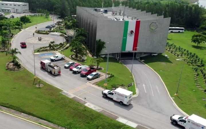 Se suicida marino que recibió $100 mil por huachi
