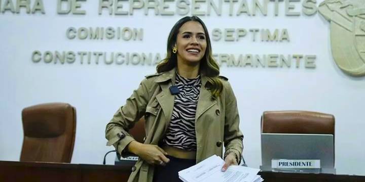 María Fernanda Carrascal cuestiona a Seguros Sura por negativa de cobertura médica: “Completamente absurdo”