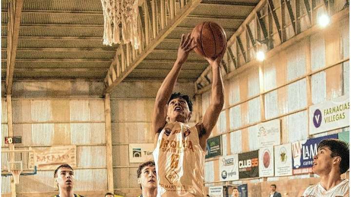 Urquiza prolongó su buen andar en la Liga Provincial