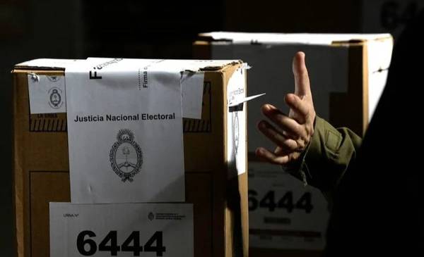 Veda electoral: cuándo arranca, lo que no se puede hacer y qué pasa si se incumple