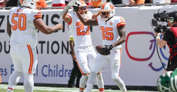 Final Score: Buccaneers squeak out victory over Jets as time expires