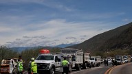 Conductores atrapados en el tráfico de la autopista Veracruz