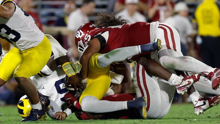 Ohio State, Penn State, LSU retain top spots AP college football poll