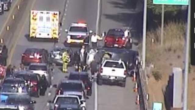 Multi-vehicle crash shuts down portion of eastbound I-376 between Beechwood, Swissvale exits