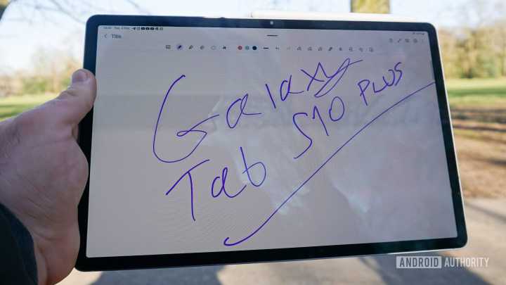 After Galaxy phones, Samsung tablets are now getting One UI 8