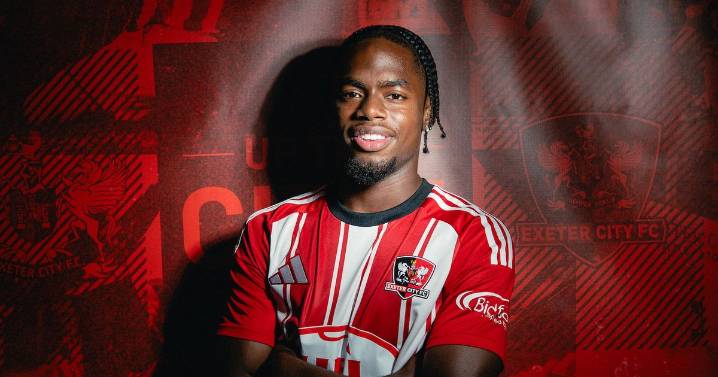 Exeter City sign winger Akeel Higgins on season