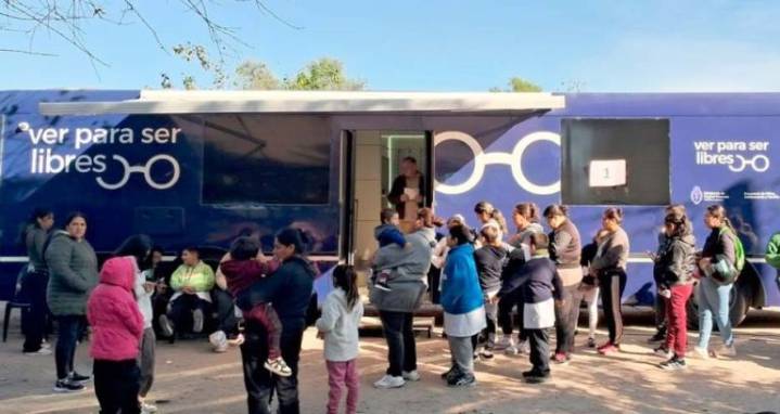 El programa oftalmológico “Ver para ser Libres” llega a Santa Rosa del Conlara