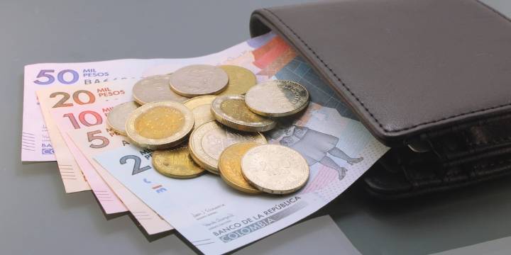 Así es como la pensión de un colombiano puede ganar intereses y hacer que le paguen más: “Es poner a trabajar la plata”