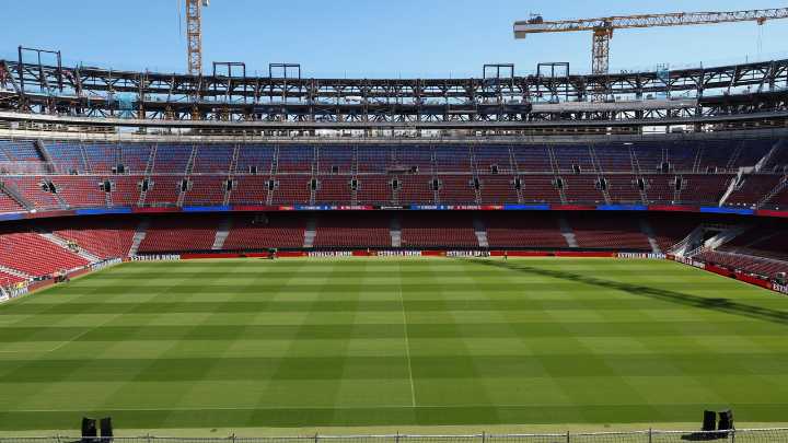 El Ayuntamiento de Barcelona asegura que el Camp Nou todavía no cumple los requisitos de seguridad para reabrir