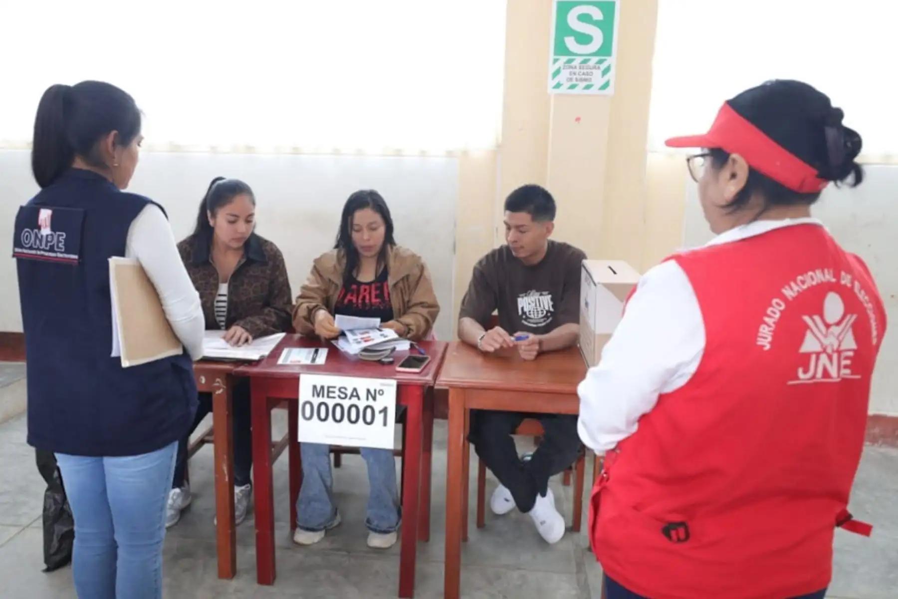 JNE fiscaliza elecciones municipales complementarias 2025 en Cajamarca
