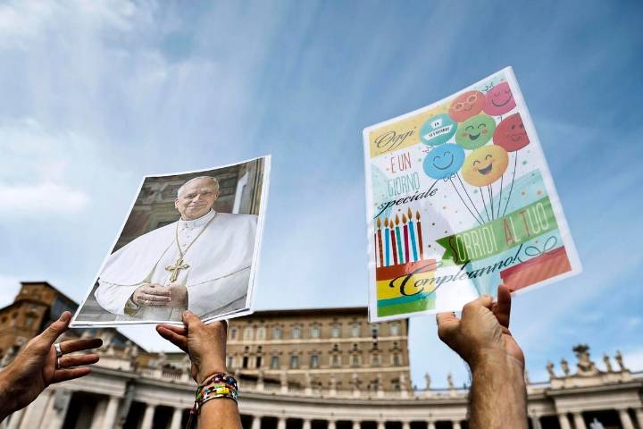 El papa León XIV cumple 70 años, el más joven en tres décadas en su primer año