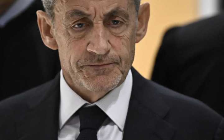 Nicolas Sarkozy es condenado a cinco años de cárcel por financiación ilegal
