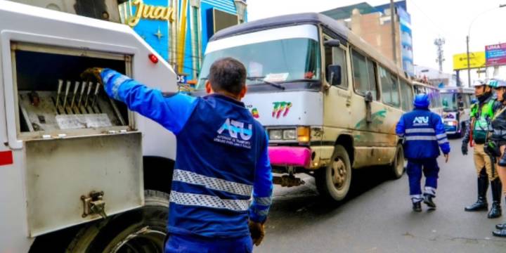 ¿ATU intensifica lucha contra el transporte informal?: 420 vehículos enviados al depósito en solo tres semanas