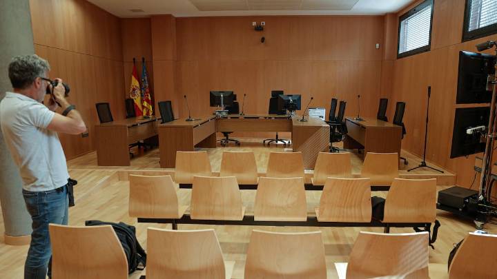 La jueza de la DANA estudia sancionar al abogado de un imputado por alimentar "una campaña de machismo atroz"