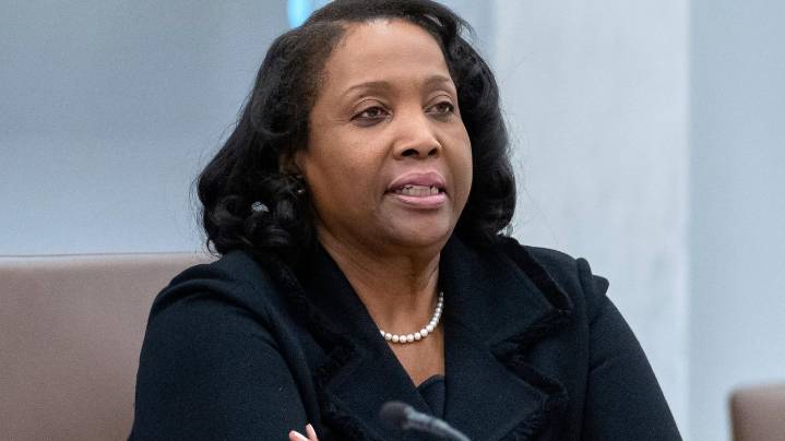 Appeals court rejects Trump's bid to unseat Federal Reserve governor Lisa Cook ahead of rate vote