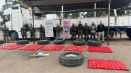 Cayó un "camión narco" en Salta que traficaba 417 kilos de cocaína escondidos en las ruedas: hay 7 detenidos