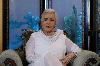 Elsa Aguirre reaparece y debuta en redes sociales