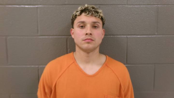 Illegal immigrant pleads guilty after allegedly posing as student in Ohio school