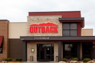 Bloomin' Brands: Mr. Market Is Wrong, But Beware Consumer Sentiment (BLMN)