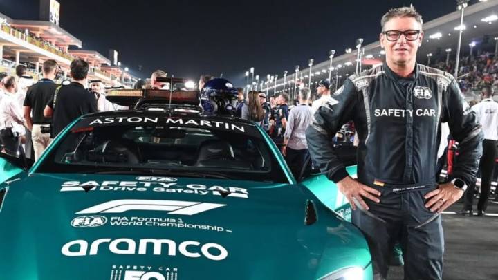 Él es Bernd Mayländer, el piloto que más Grandes Premios ha vivido en la Fórmula 1