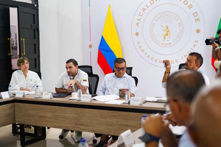 Alcalde y gobernador eliminarán la planilla ocasional para taxistas en el norte de Bolívar
