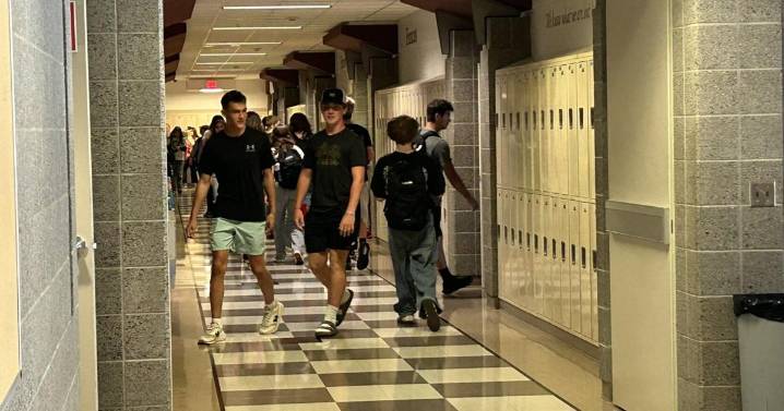 Central Valley School District students adjust to stricter cell phone policy