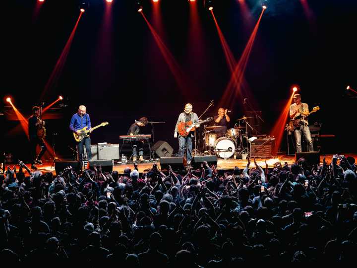 Teenage Fanclub debutó en la Argentina: la banda que no supo ser Nirvana ni Oasis porque prefirió mirar atrás sin ira ni vergüenza