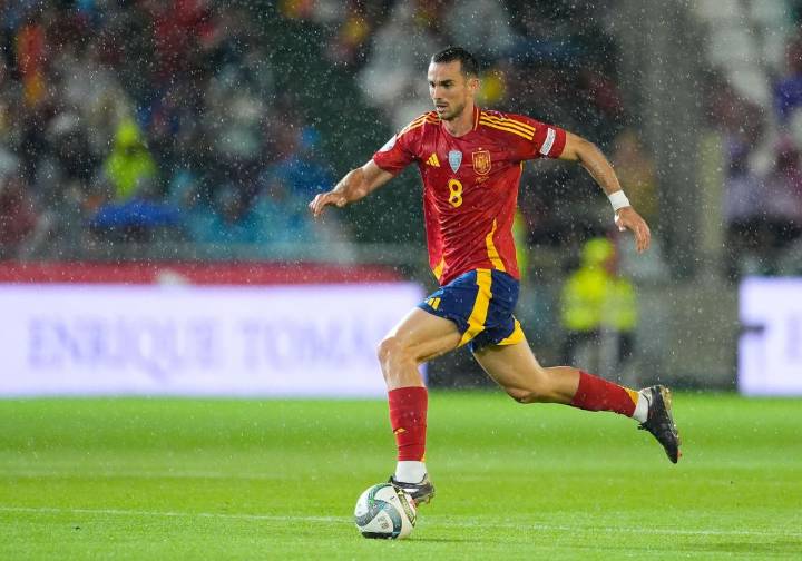 Fabián causa baja con la selección
