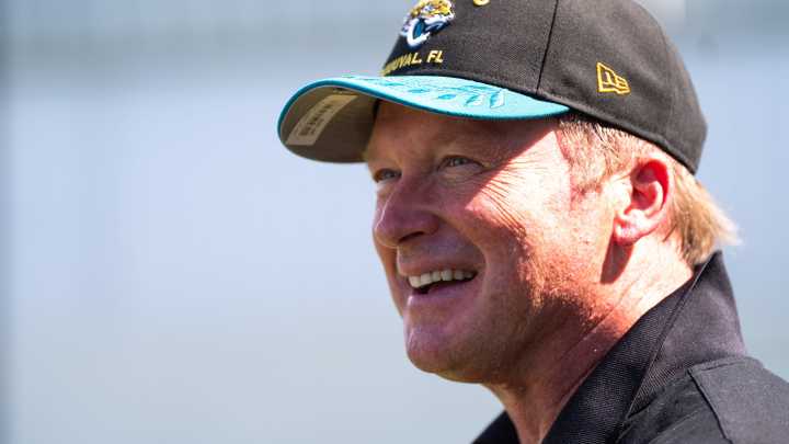 Arkansas hiring Jon Gruden would be bold, daring ... and dumb
