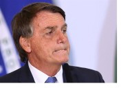 Bolsonaro renuncia en Brasil a restitución de sus derechos políticos