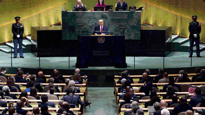 Trump gives Russia a warning, rejects Palestinian statehood & touts his migrant policy in UN speech