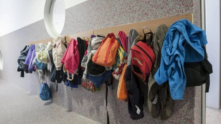 La jueza que investiga los presuntos abusos de un profesor cita a los 5 niños y a sus padres