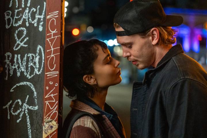 REVIEW: Paws up for Austin Butler and 'Caught Stealing'