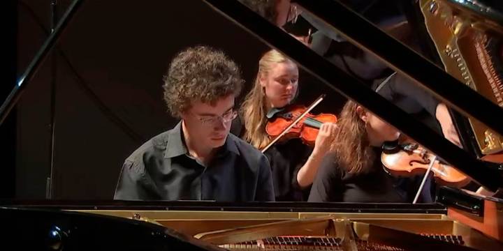 Paul Lecocq, un joven prodigio francés del piano, conquistó el Premio Clara Haskil 2025