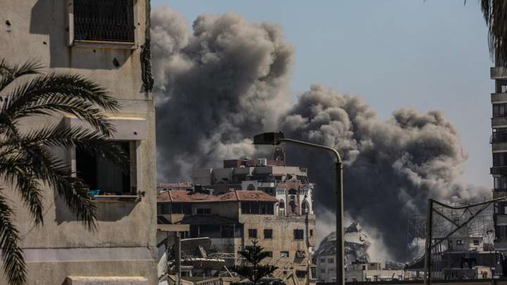 Israel Mata a al Menos 45 personas en Gaza, 4 de Ellos Mientras Esperaban Ayuda Humanitaria