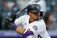 Ezequiel Tovar impulsa una y mantiene el ritmo ofensivo con los Rockies