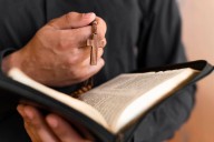 Lectura católica. Evangelio del día de hoy, lunes 15 de septiembre