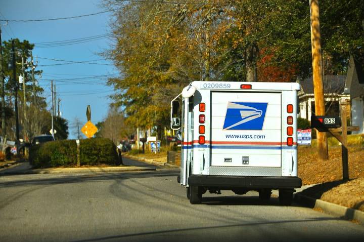 2 Georgia Men Get 10 Years for Mail Theft