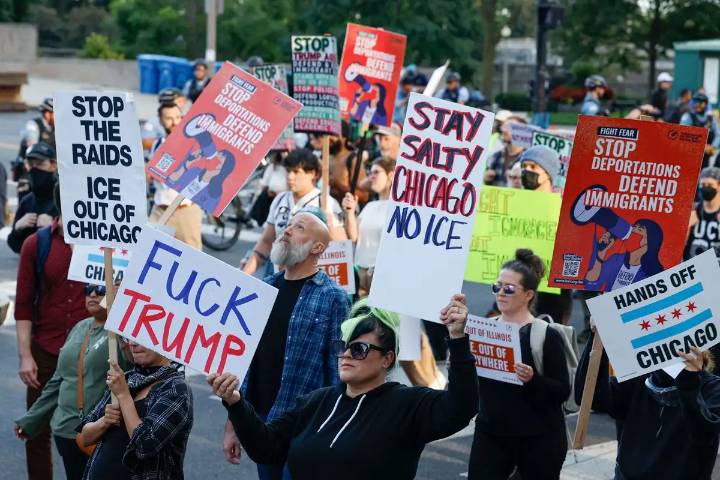 Agente del ICE mata a tiros a migrante que intentaba fugarse en Chicago