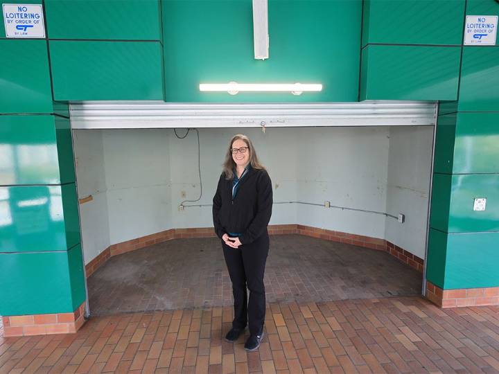Calgary Transit bringing kiosk-style businesses back to LRT stations