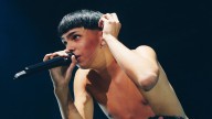 Milo J publicó el listado de temas de su nuevo disco “La vida era más corta”