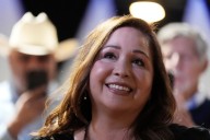 Candidata demócrata Adelita Grijalva ganó las elecciones especiales al Congreso por Arizona
