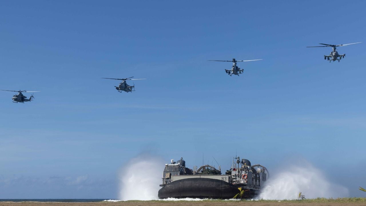 ¿Es legal el despliegue militar de EE. UU. en el Caribe? Esto dicen los expertos