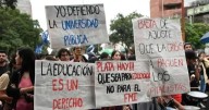 El Gobierno vetó por completo la Ley de Financiamiento Universitario y Recomposición Salarial Docente