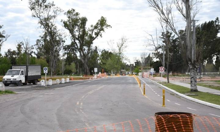 Habilitan de forma provisoria el puente vehicular en el Parque de Mayo