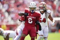 Deadspin | Cardinals RB James Conner reportedly out for season after injuring ankle