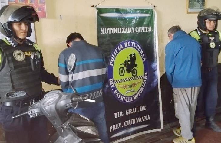 La Policía atrapó a dos ladrones con 12 juegos de llaves de cajeros automáticos de Banco Macro