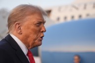 Trump announces crackdown on drug ads on TV, social media